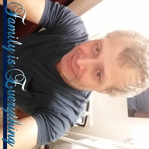 Meet your Posher, Larry